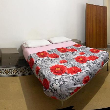 Manzoni Rooms Палермо Екстер'єр фото